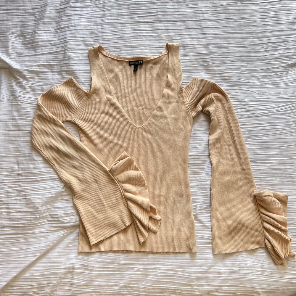 EXPRESS Cream Blouse Size:S